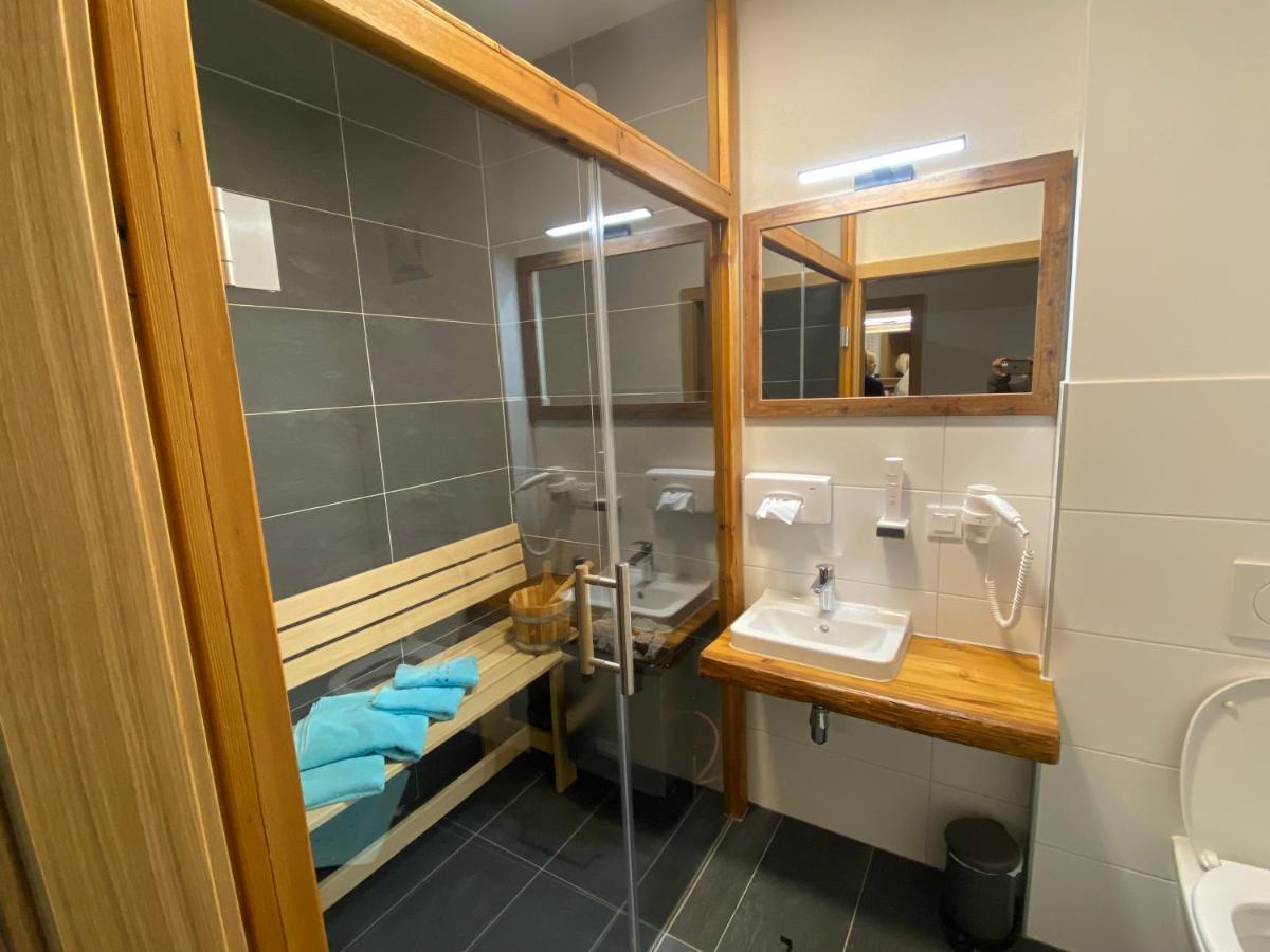 Alpenhotel & Aparthotel Lanz Hohentauern Dış mekan fotoğraf